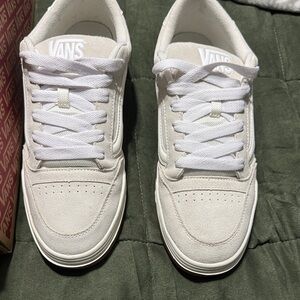 Vans Off-White Low-Top Sneakers size 13